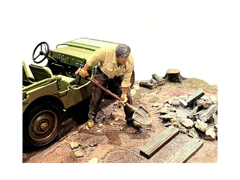 "4X4 Mechanic" Figure 4 for 1/18 Scale Models by American Diorama American Diorama