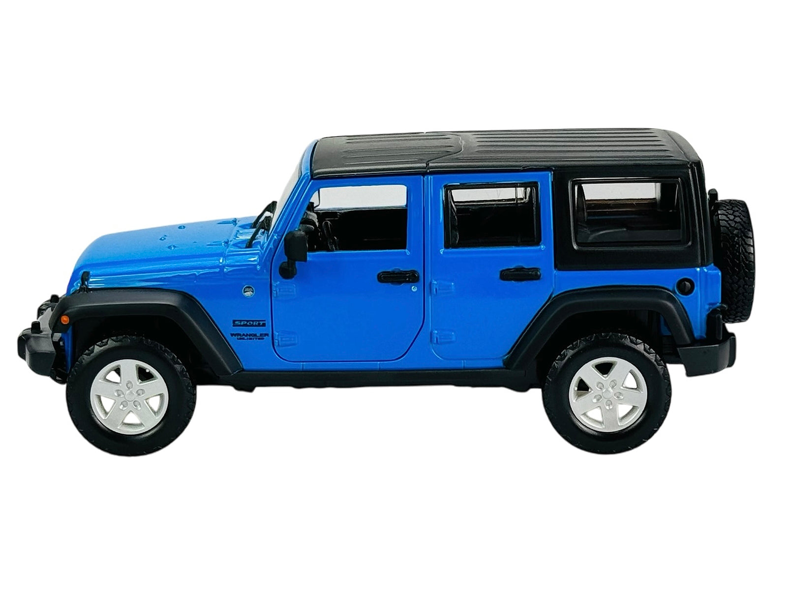 2015 Jeep Wrangler Unlimited Blue with Black Top "SE Trucks" Series 1/24 Diecast Model Car by Maisto Maisto