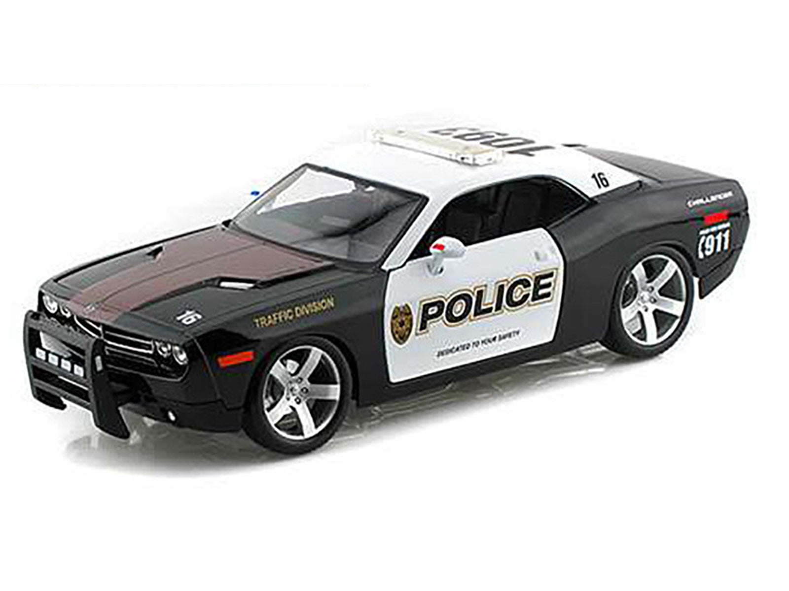 2006 Dodge Challenger Concept Police 1/18 Diecast Model Car by Maisto Maisto