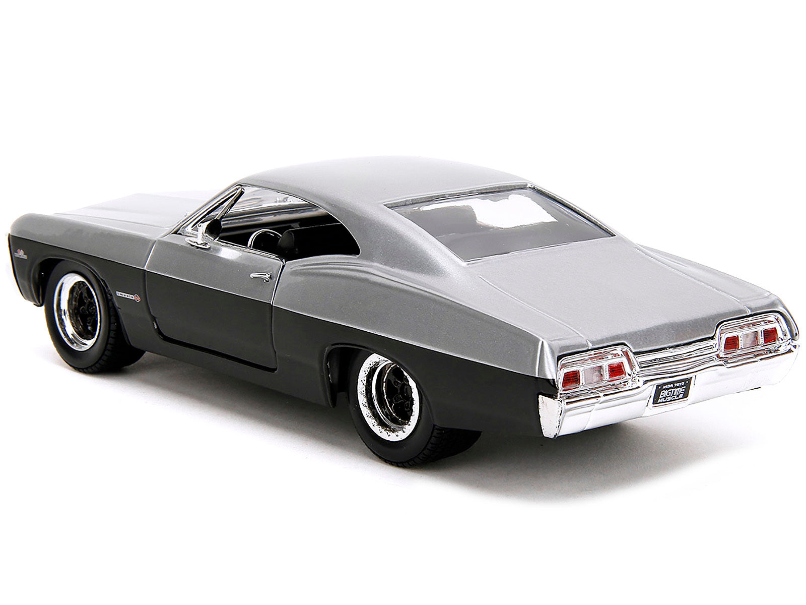 1967 Chevrolet Impala SS Silver Metallic and Black "Bigtime Muscle" Series 1/24 Diecast Model Car by Jada Jada