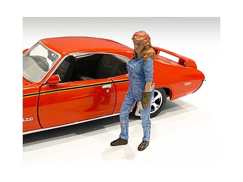 Retro Female Mechanic III Figurine for 1/24 Scale Models by American Diorama American Diorama