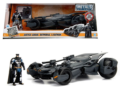 2017 Justice League Batmobile with diecast Batman Figure 1/24 Diecast Model Car by Jada Jada