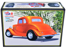 Load image into Gallery viewer, Skill 2 Model Kit 1934 Ford Street Rod 5-Window Coupe 1/25 Scale Model by AMT AMT
