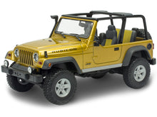 Load image into Gallery viewer, Level 4 Model Kit Jeep Wrangler Rubicon 1/25 Scale Model by Revell Revell
