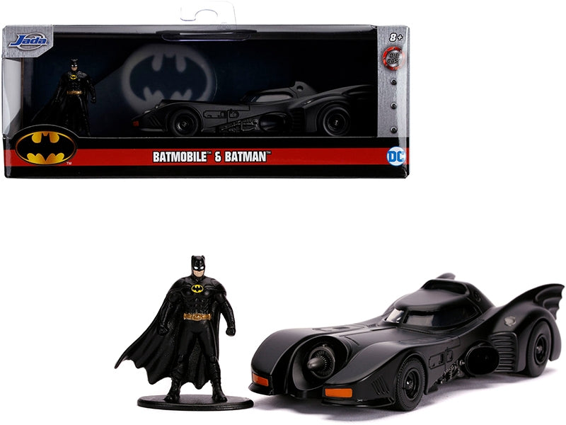 1989 Batmobile with Diecast Batman Figurine "Batman" (1989) Movie "DC Comics" "Hollywood Rides" Series 1/32 Diecast Model Car by Jada Jada