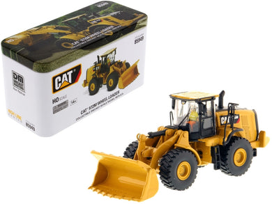 CAT Caterpillar 972M Wheel Loader with Operator 