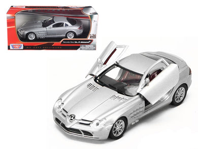 Mercedes McLaren SLR Silver 1/24 Diecast Model Car by Motormax Motormax