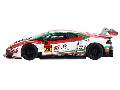 Lamborghini Huracan GT3 EVO #88 Takashi Kogure - Yuya Motojima 