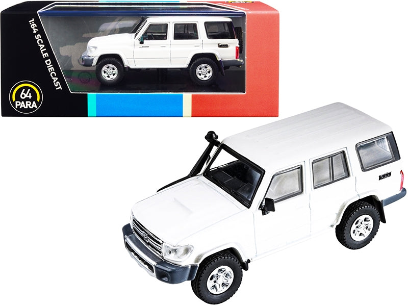 Toyota Land Cruiser 76 French Vanilla Pearl White 1/64 Diecast Model Car by Paragon Paragon