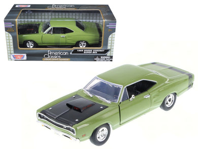 1969 Dodge Coronet Super Bee Green 1/24 Diecast Model Car by Motormax Motormax