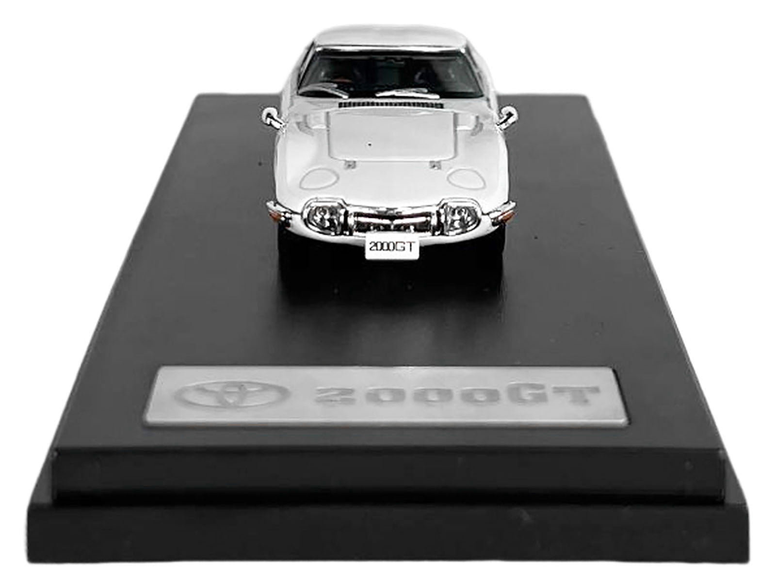 Toyota 2000GT White 1/64 Diecast Model Car by LCD Models LCD Models