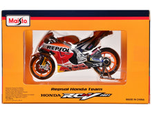 Load image into Gallery viewer, Honda RC213V #44 Pol Espargaro and #93 Marc Marquez &quot;Repsol Honda Team&quot; &quot;MotoGP World Championship&quot; (2021) Set of 2 Motorcycles 1/18 Diecast Models by Maisto Maisto
