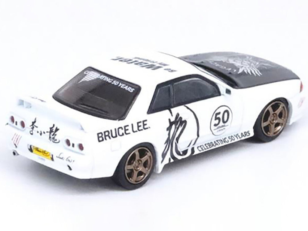 Nissan Skyline GT-R (R32) RHD (Right Hand Drive) White with Black Hood "Bruce Lee Legacy 50 Year Anniversary" 1/64 Diecast Model Car by Inno Models Inno Models