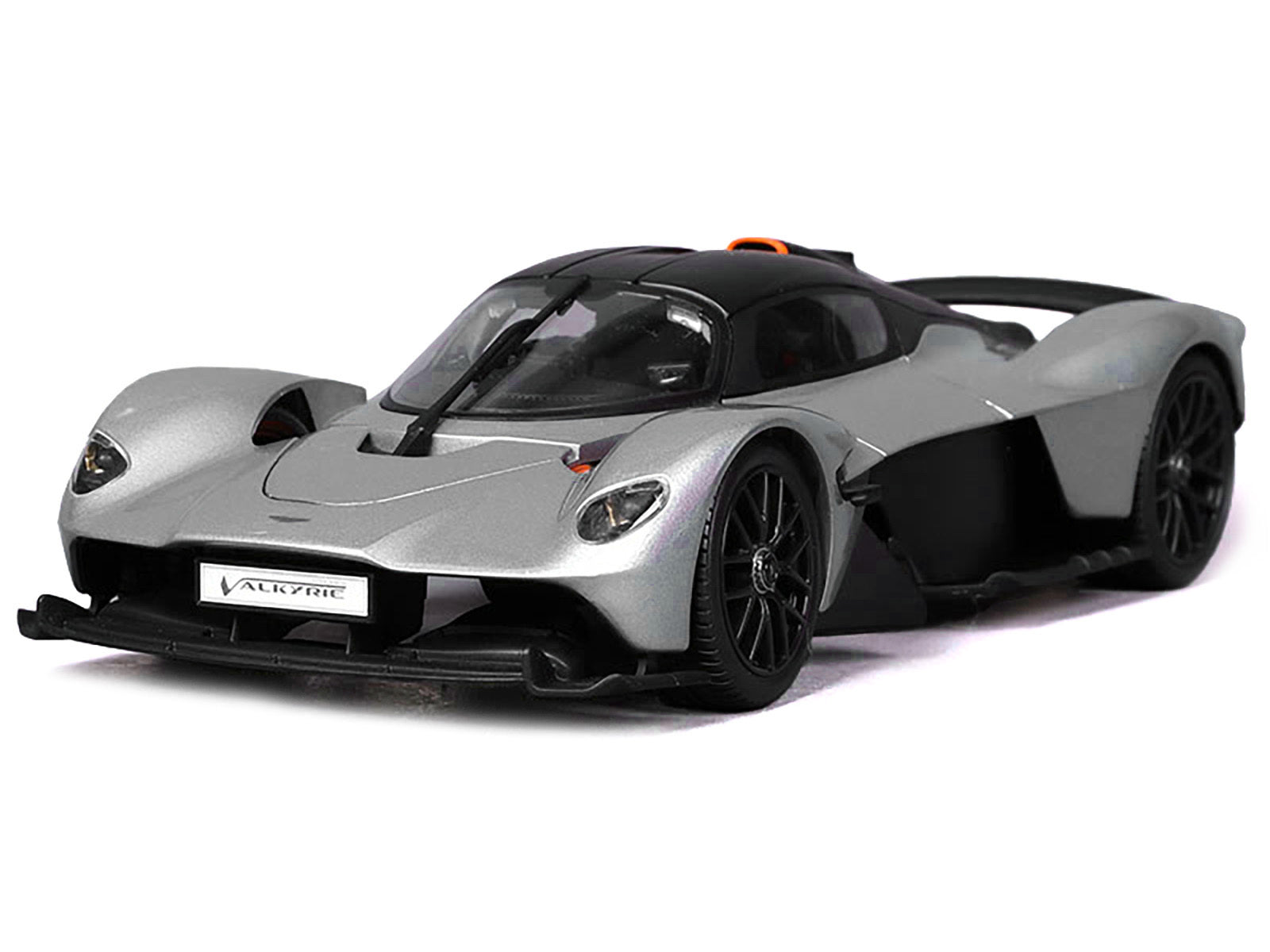 Aston Martin Valkyrie Silver Metallic with Matt Black Top "Special Edition" Series 1/18 Diecast Model Car by Maisto Maisto