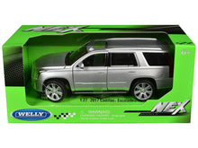 Load image into Gallery viewer, 2017 Cadillac Escalade with Sunroof Silver Metallic 1/24-1/27 Diecast Model Car by Welly Welly
