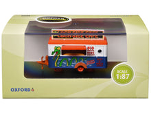 Load image into Gallery viewer, Mobile Food Trailer &quot;Loch-Side Cafe&quot; 1/87 (HO) Scale Diecast Model by Oxford Diecast Oxford Diecast
