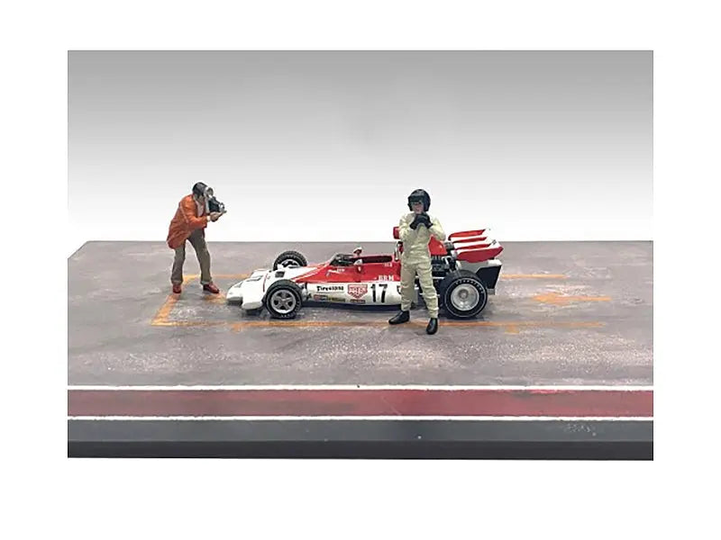 "Race Day" Two Diecast Figures Set 2 for 1/43 Scale Models by American Diorama American Diorama