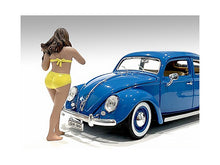 Load image into Gallery viewer, Beach Girl Amy Figurine for 1/24 Scale Models by American Diorama American Diorama
