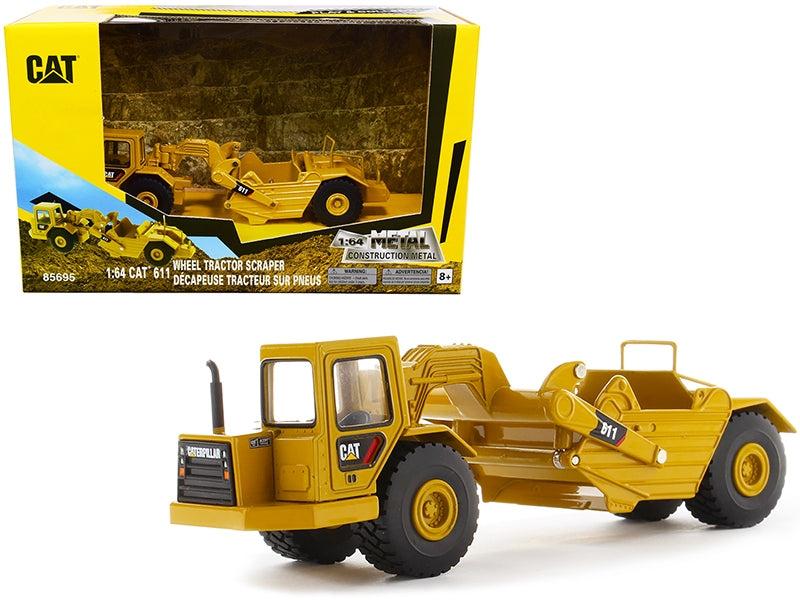 CAT Caterpillar 611 Wheel Tractor Scraper "Play & Collect!" Series 1/64 Diecast Model by Diecast Masters Diecast Masters