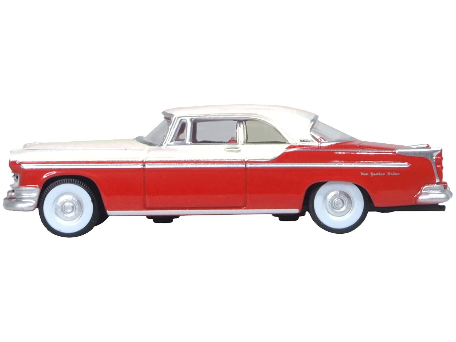 1955 Chrysler New Yorker Deluxe St. Regis Tango Red and Platinum Metallic 1/87 (HO) Scale Diecast Model Car by Oxford Diecast Oxford Diecast