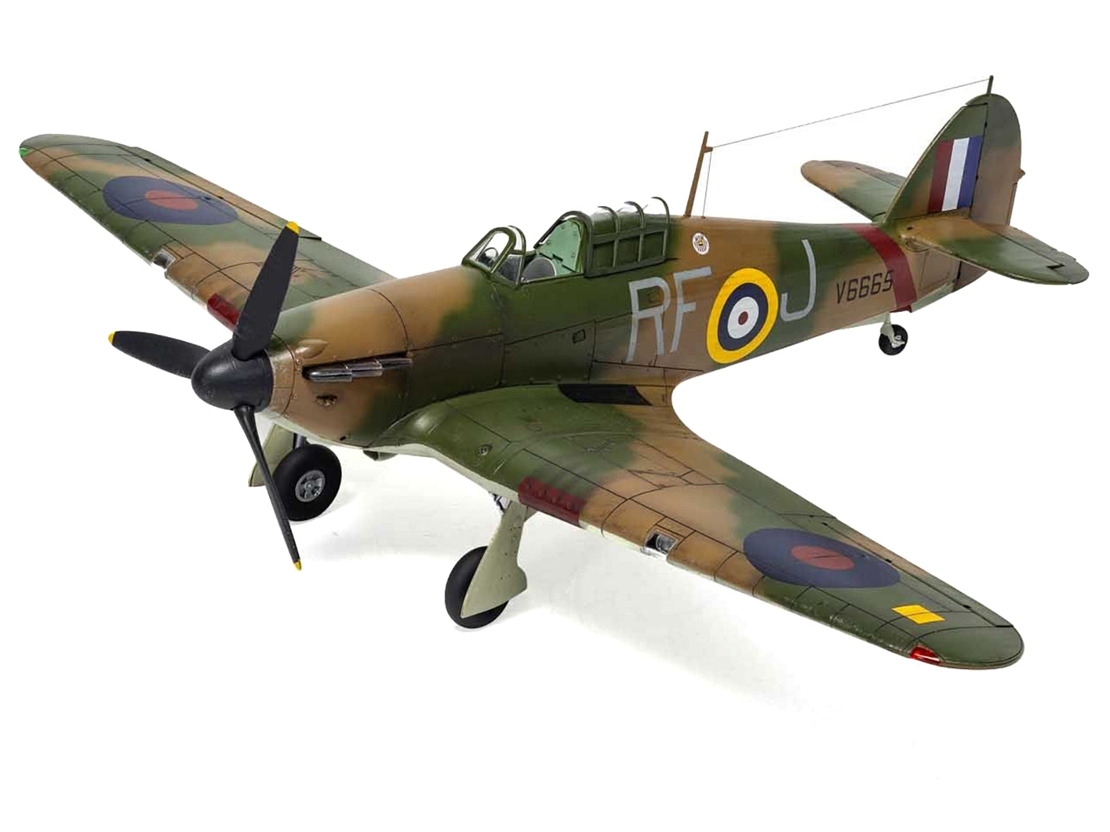 Level 2 Model Kit Hawker Hurricane Mk.I Fighter Aircraft with 2 Scheme Options 1/48 Plastic Model Kit by Airfix Airfix