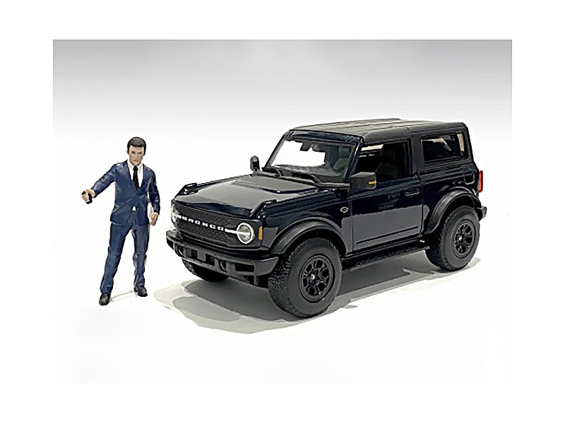 "The Dealership" Male Salesperson Figurine for 1/24 Scale Models by American Diorama American Diorama