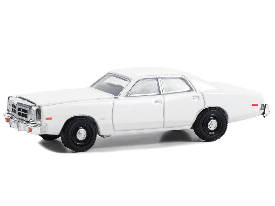 1977-78 Dodge Monaco Police Pursuit White 