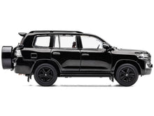 Load image into Gallery viewer, 2015 Toyota Land Cruiser (200) Black with Roof Rack 1/64 Diecast Model Car by GCD GCD
